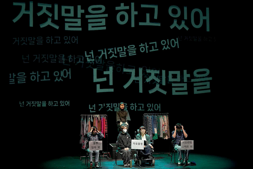 제일 가까운 장애인 화장실이 어디죠?