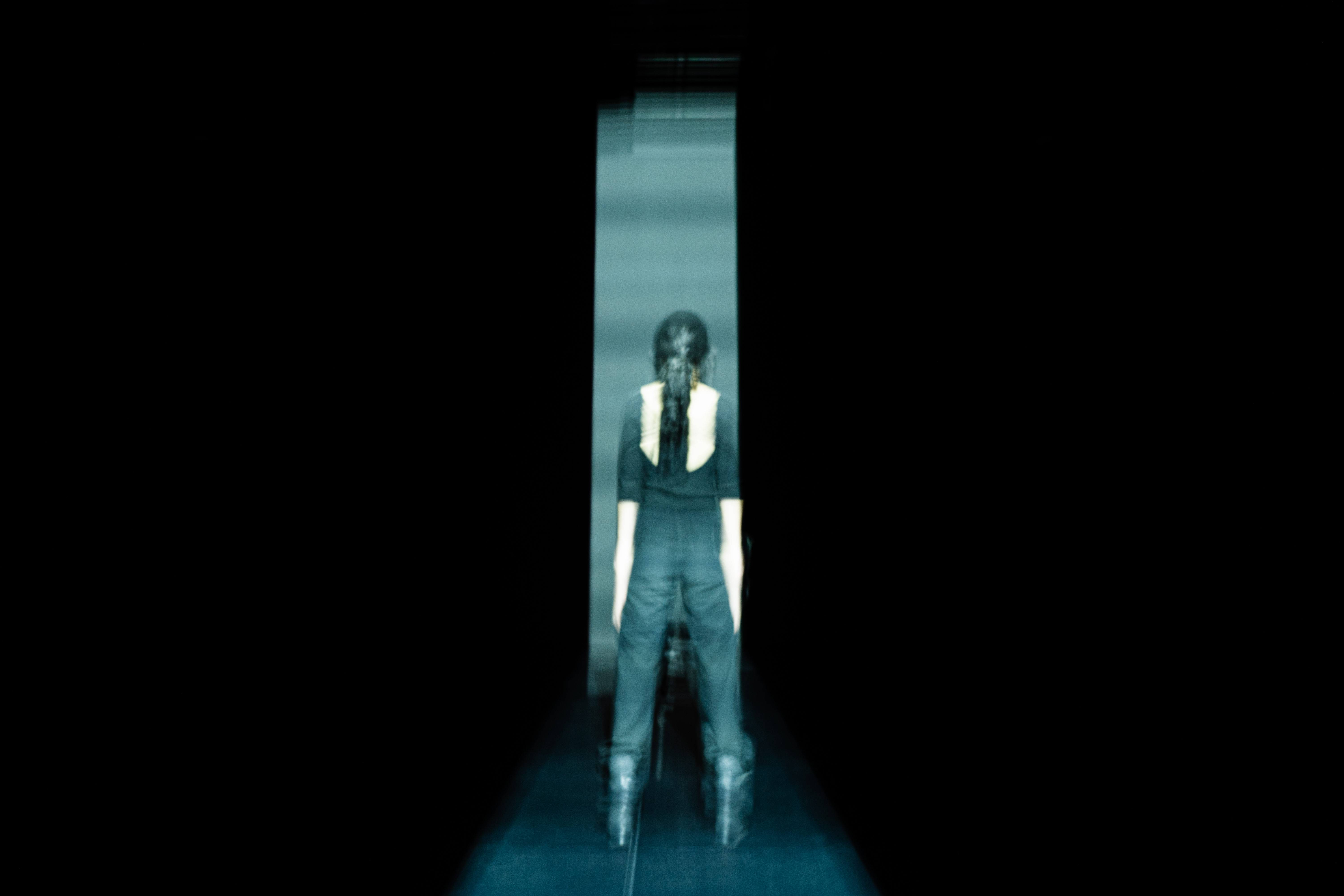 우선 저는 이곳에 약을 받으러 왔다는 사실을 밝혀둡니다